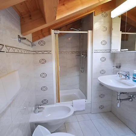 Haus Bergere Kocher Апартаменты Церматт