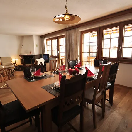 Haus Bergere Kocher * Церматт