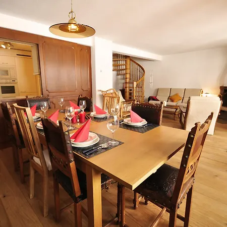 Haus Bergere Kocher Апартаменты *